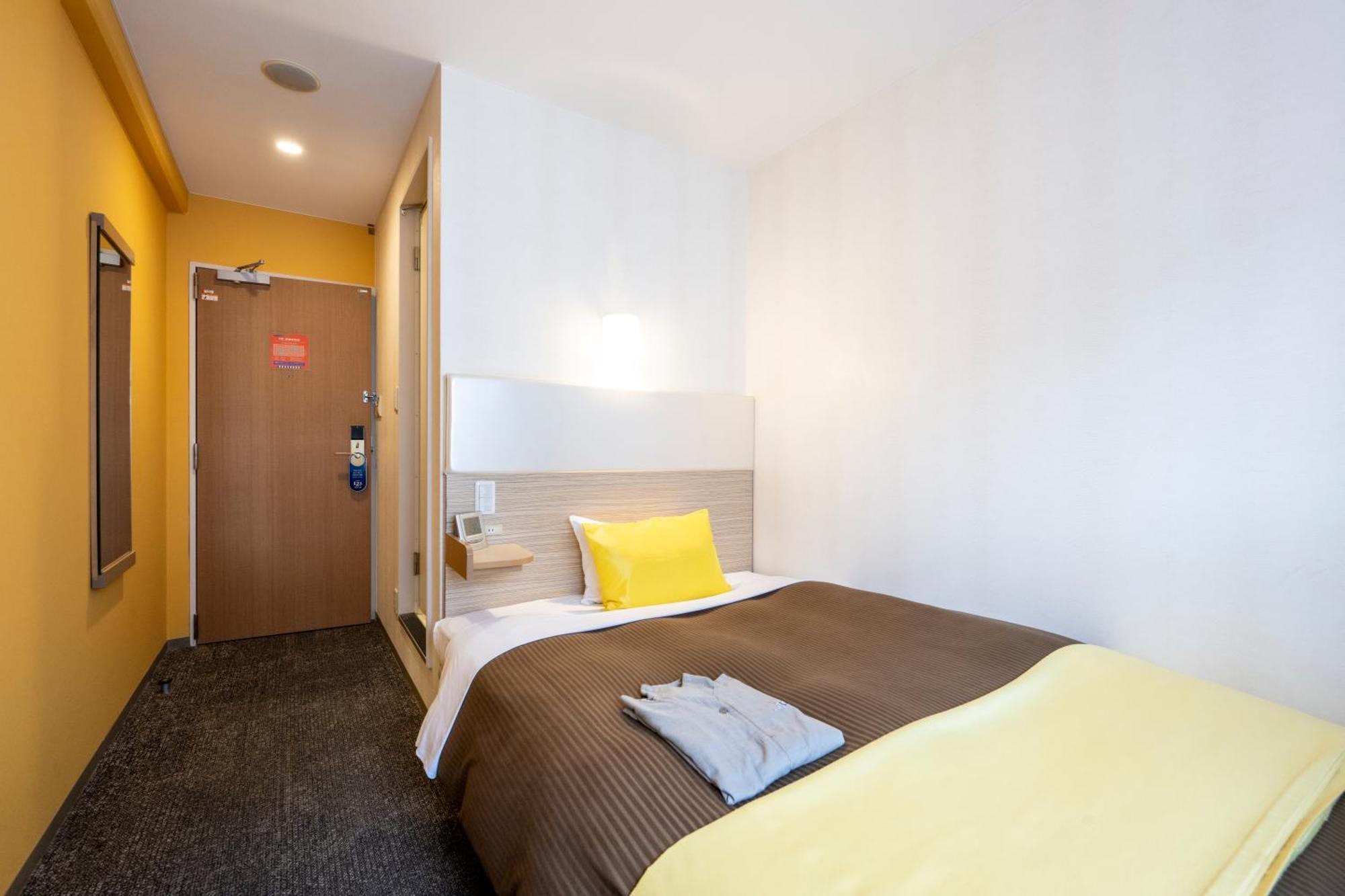 Hotel 1-2-3 Takaszaki Kültér fotó