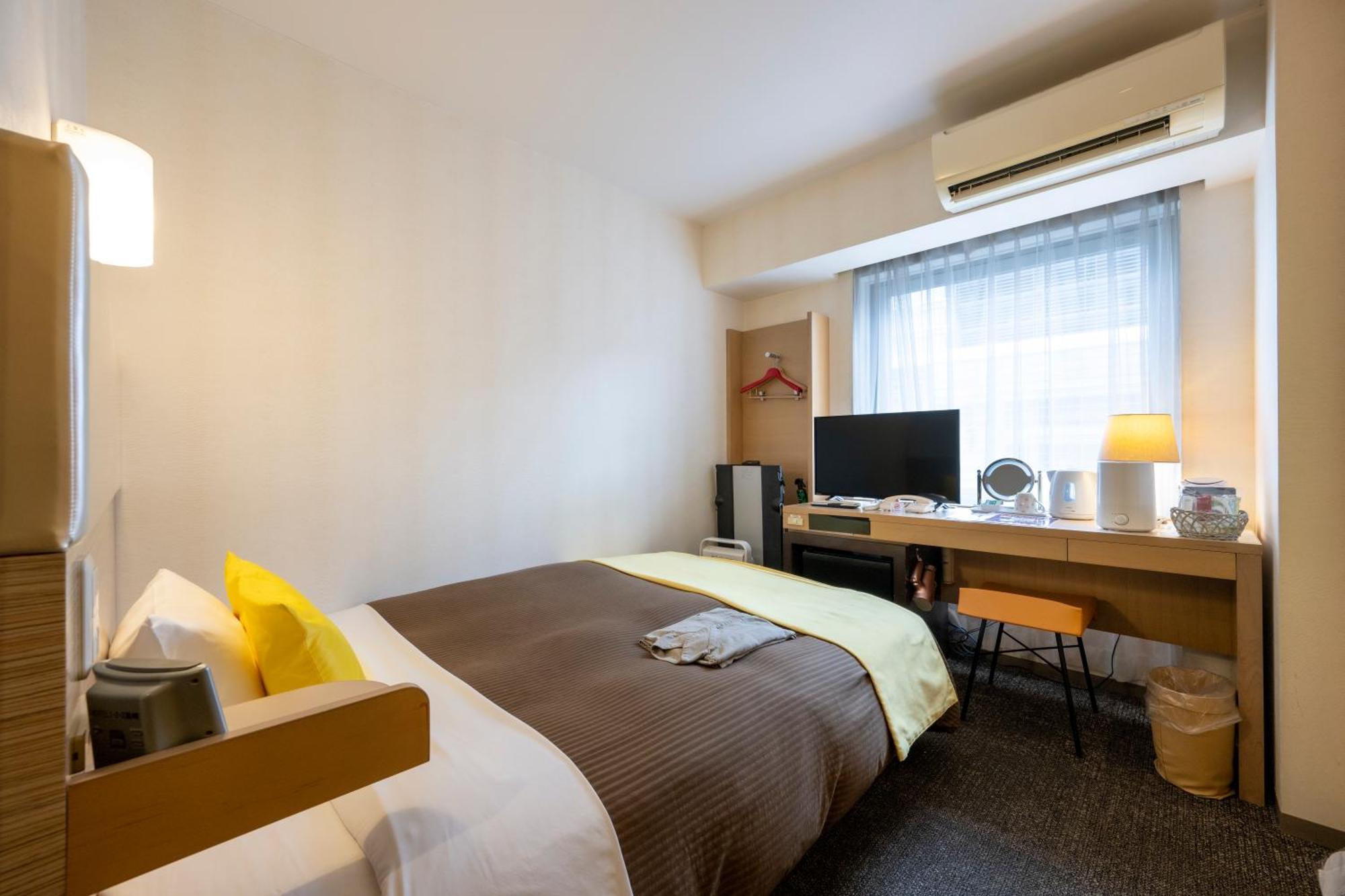 Hotel 1-2-3 Takaszaki Kültér fotó