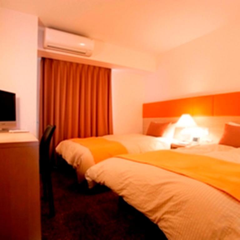Hotel 1-2-3 Takaszaki Szoba fotó