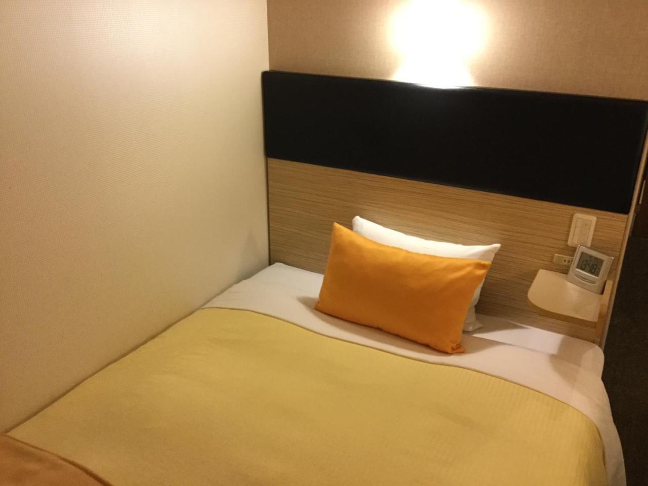 Hotel 1-2-3 Takaszaki Kültér fotó